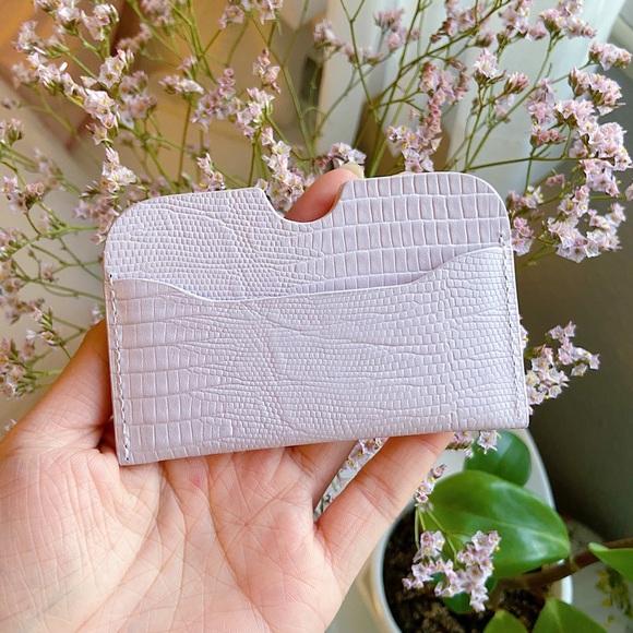 Cardholder - Picture 3 of 5